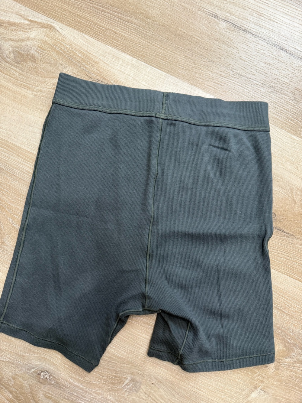 Skims | Cotton Rib Boxer Short - Picture 2 of 3